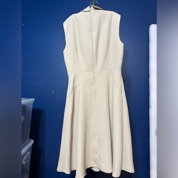 Karen Millen Ruffle-front Wrap Dress - Picture 7 of 12